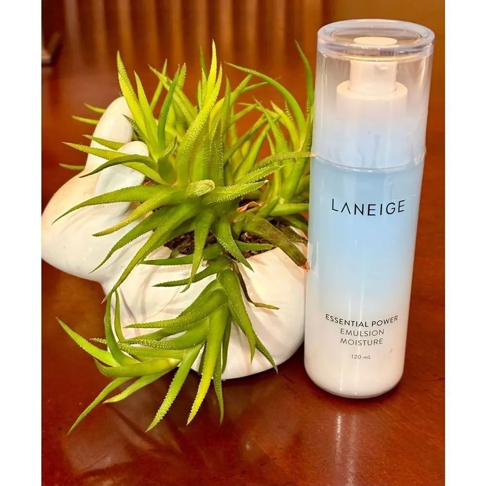 LANEIGE - NWOT - Essential Power Emulsion (Moisture), 120 ml (4 fl oz) No Box - Picture 7 of 10